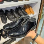 کفش مجلسی چرم ورنی ساده